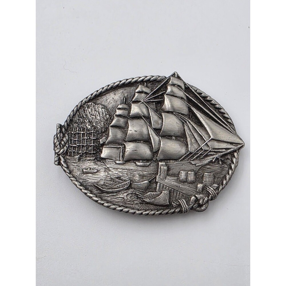 Ship Bergamot Brass Works 1983 D-4L Belt Buckle Made in USA